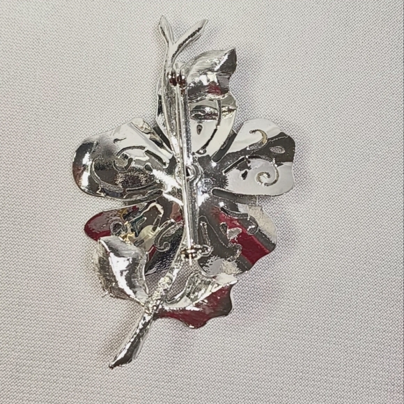 Vintage Signed Coro Silvertone Polished and Matte Tone Floral Brooch Pin - Picture 7 of 10